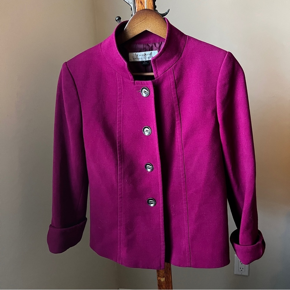 Tahari Arthur Levine Jacket Magenta Purple Pink Lined Buttons Size 2